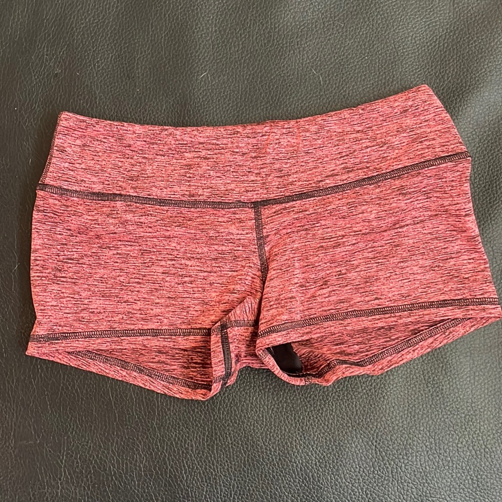 FLEO shorts